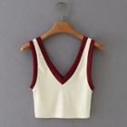 Sleeveless V-neck Two-tone Cropped Top