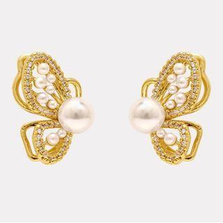 Faux Pearl Butterfly Ear Stud 1 Pair - Gold - One Size