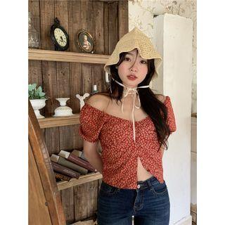 Short-sleeve Off-shoulder Floral Cropped Blouse Floral - Red - One Size