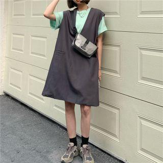 Elbow-sleeve T-shirt / Mini A-line Pinafore Dress
