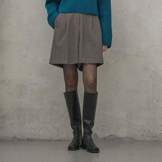 Wide-leg Herringbone Shorts