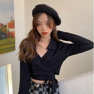 V-neck Lace-up Cropped Top