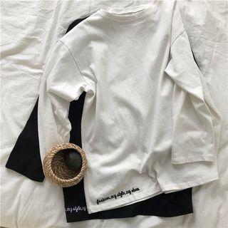 Lettering Long Sleeve T-shirt / Plain Leggings