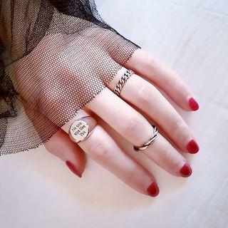 Set Of 3: Lettering / Chain / Twisted Ring