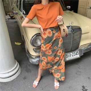 Short-sleeve Plain T-shirt / Flower Print Midi Pencil Skirt