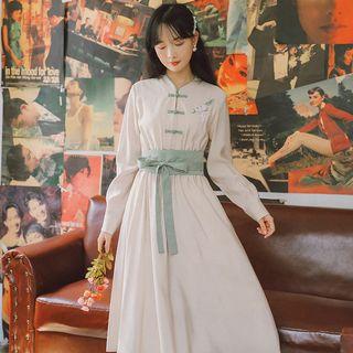 Embroidered Long-sleeve Qipao Dress