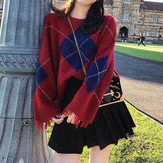 Set: Ripped Sweater + Pleated Mini Skirt