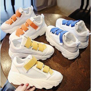 Contrast Strap Platform Sneakers