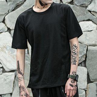 Mesh Panel Zip-side Short-sleeve T-shirt