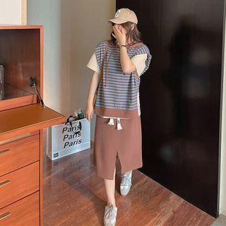 Hooded Striped Vest / Slit A-lin Skirt / Set