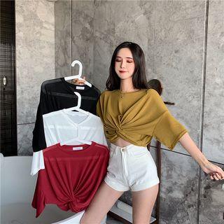 Elbow-sleeve Twisted Crop Top