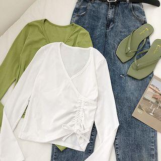 Ruched Front Cropped V-neck Top