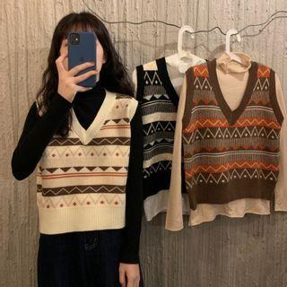 V-neck Knit Vest / High-neck Cotton Shirt ( Various Designs )