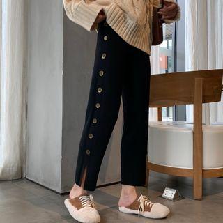 Buttoned Straight Cut Cropped Knit Pants