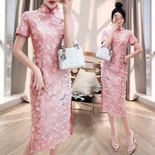 Short-sleeve Flower Applique Midi Qipao