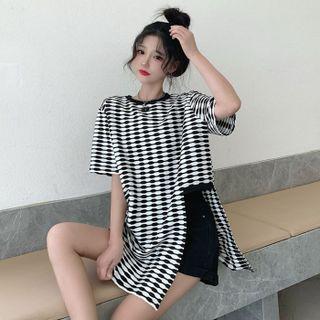 Short-sleeve Pattern T-shirt Black & White - One Size