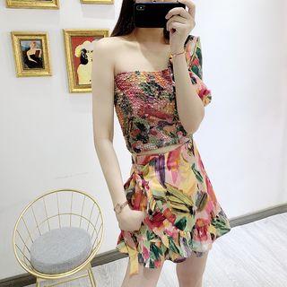 Flower Print One-shoulder Cropped Top / A-line Mini Skirt