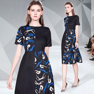 Short-sleeve Print Paneled A-line Dress