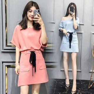 Set: Plain Off Shoulder Elbow Sleeve Top + A-line Skirt