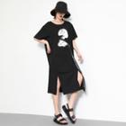 Short-sleeve Slit-hem Midi Dress Black - One Size