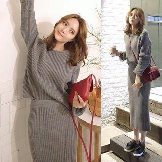 Set: Mock Neck Plain Sweater + Knit Midi Skirt