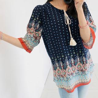 Tassel-neck Paisley Top