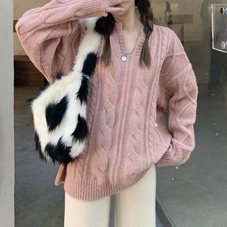 V-neck Cable Knit Sweater / Straight-leg Pants