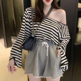 Long-sleeve Striped T-shirt / Wide Leg Shorts