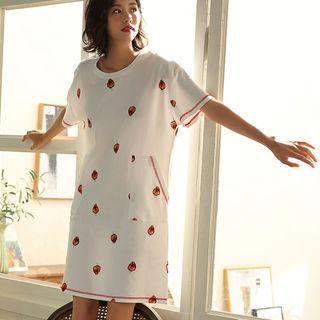 Short-sleeve Strawberry Print Sleep Dress