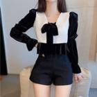 Puff-sleeve Paneled Bow Blouse