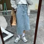 Cable-knit Loose-fit Sweater / Irregular Denim Skirt