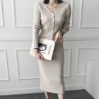 Set: Slim-fit Cardigan + H-line Midi Skirt