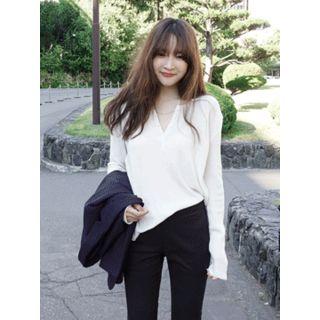 Half-placket Slit-side Knit Top