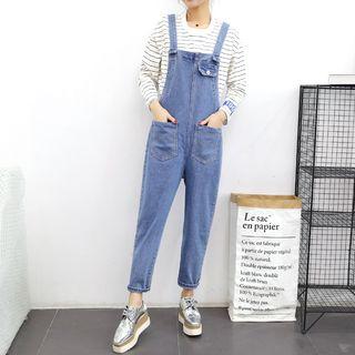 Set: Striped T-shirt + Jumper Jeans