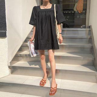Square-neck Ruched Shift Dress Black - One Size
