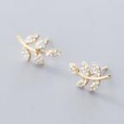 Rhinestone Leaf Ear Stud
