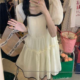 Short-sleeve Contrast Trim Dress Almond - One Size