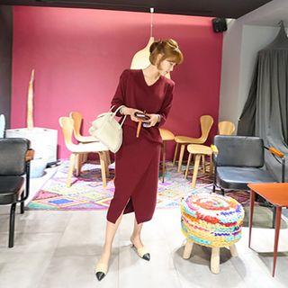 Set: V-neck Knit Top + Slit-front Midi Skirt