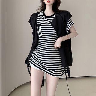 Loose-fit Striped T-shirt / Asymmetrical Sheer Vest