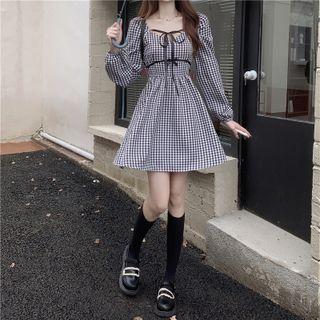 Puff-sleeve Gingham A-line Dress Black & White - One Size
