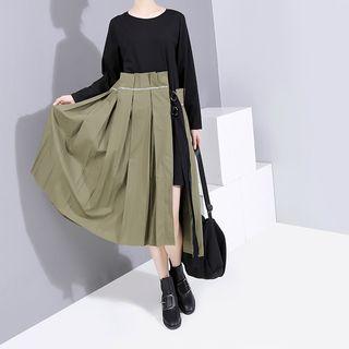 Long-sleeve Asymmetric Midi A-line Pleated Dress