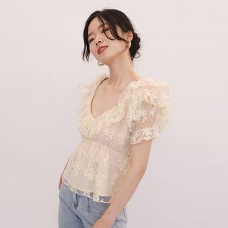 Lace Ruffle Trim Cold-shoulder Top