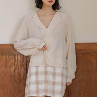 Plain Shirt / Plaid Skirt