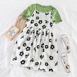Set: Plain T-shirt + Floral Print Sleeveless Dress