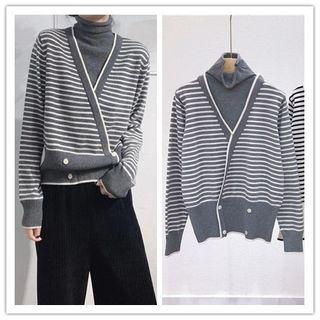 Mock Two-piece Long-sleeve Striped Turtleneck Knit Top