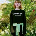 Letter-printed Crop T-shirt Black - One Size