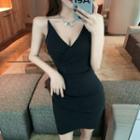 Sleeveless Chain Strap V-neck Slim-fit Dress