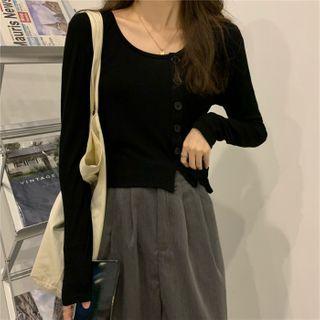 Cropped Slit Top