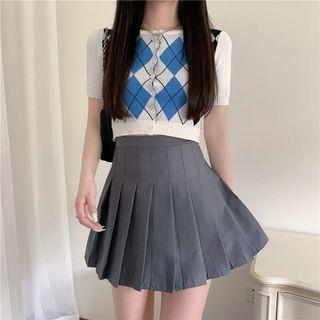 Argyle Short-sleeve Cropped Knit Top / Pleated Skirt