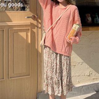Crew-neck Cable-knit Sweater / Floral Midi Skirt